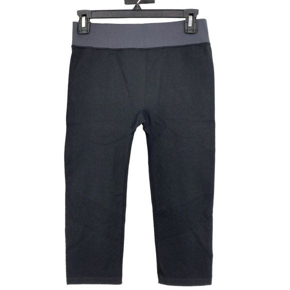 Womens Champion Legging Size Medium Duo Dry Base Layer Capri Pants 1532 black - Picture 1 of 8